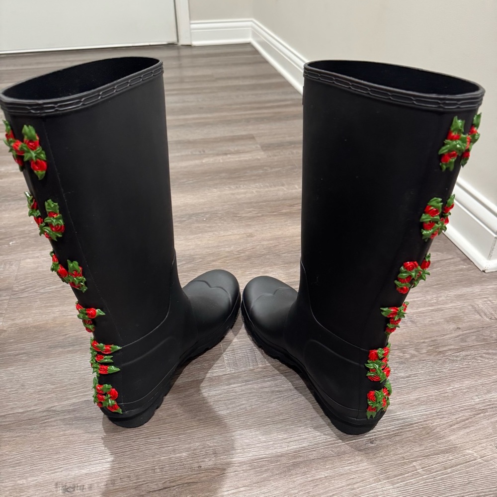 Hunter X Club Bum Boot Original Tall Black Rose Floral Logo Back Rain Boots - Picture 10 of 12